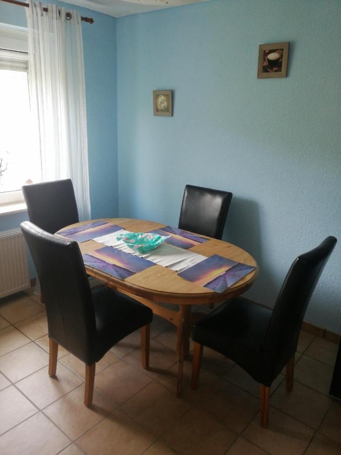 Monteurwohnung In Warstein Eksteriør billede